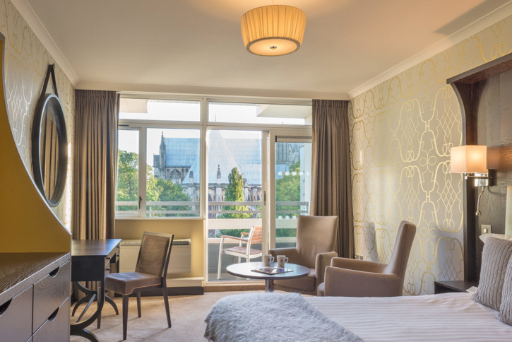 Deluxe Room with Cathedral View and Balcony